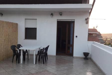 Andrea'S House Διαμέρισμα Carbonia Εξωτερικό φωτογραφία